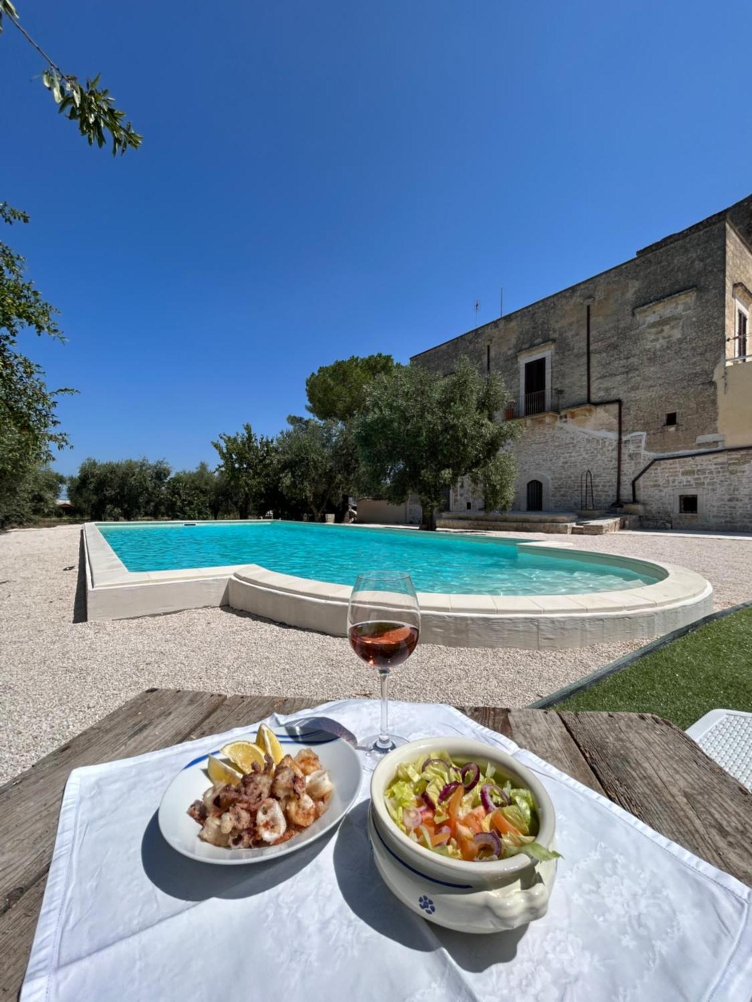 Farm Agriturismo Masseria Chiusurella Villa Корато Екстериор снимка