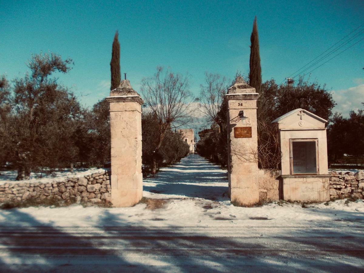 Farm Agriturismo Masseria Chiusurella Villa Корато Екстериор снимка
